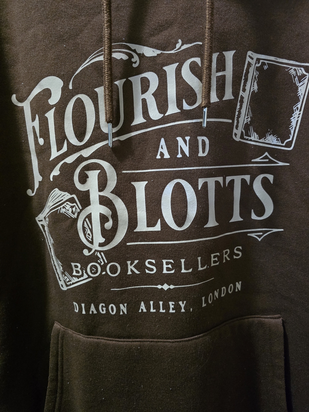 Flourish and Blotts Harry Potter Brown Hoodie Sweatshirt - Picture 2 of 3